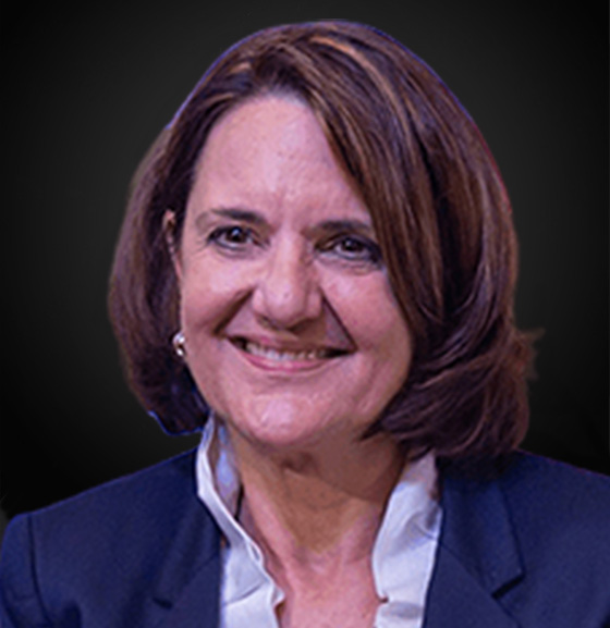 <a href='http://yaraduafoundation.org/smyf/jacqueline-farris.html'>Jacqueline Farris</a>